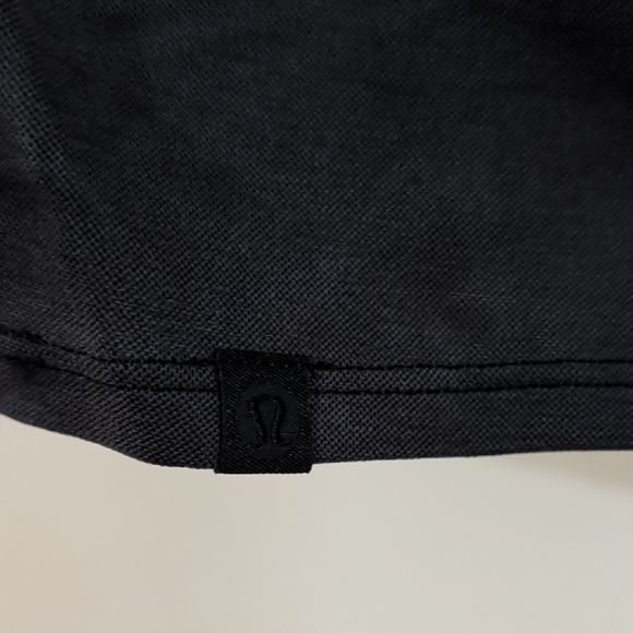 Lululemon Back In Action Short-Sleeve Shirt *Pique Black EUC - Picture 5 of 6